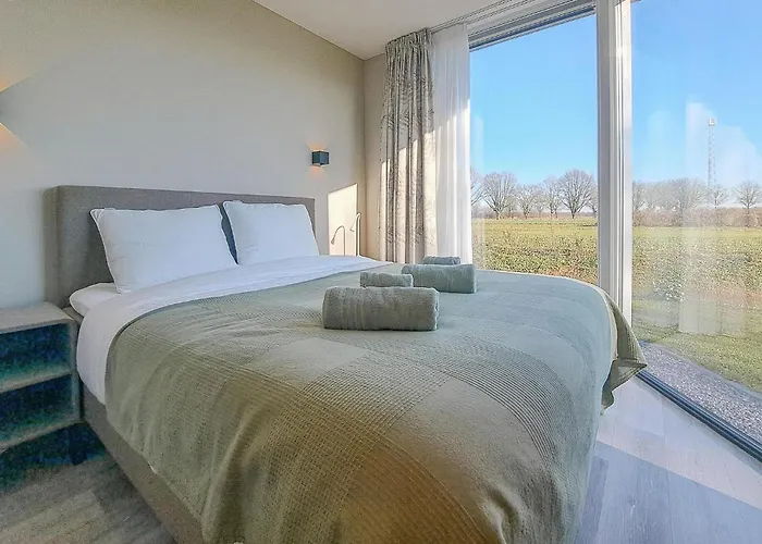 Lovely In With Wifi Holiday home *