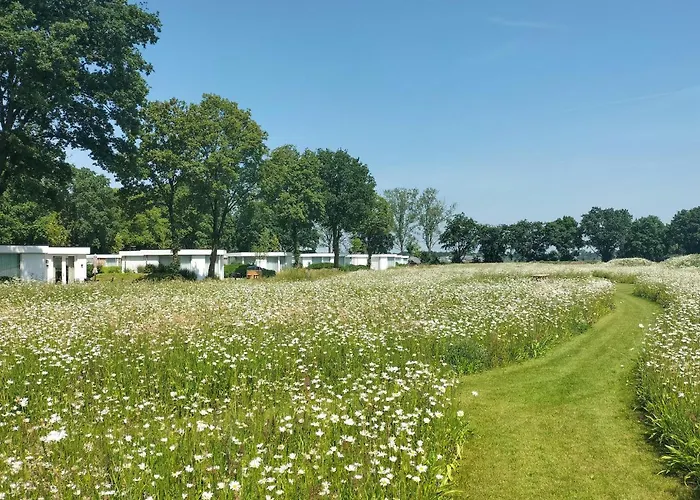 Holiday home Lovely In With Wifi *